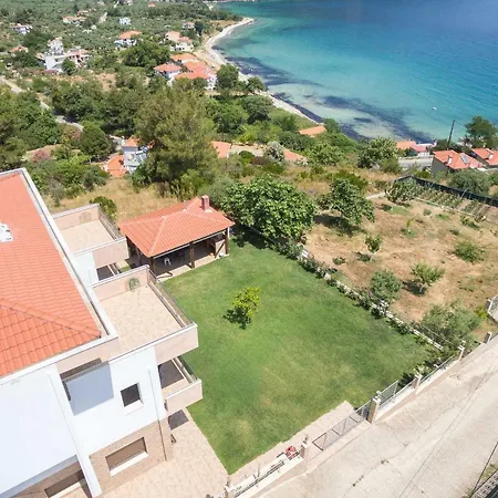 דירה Efi's & Regina's Sea View