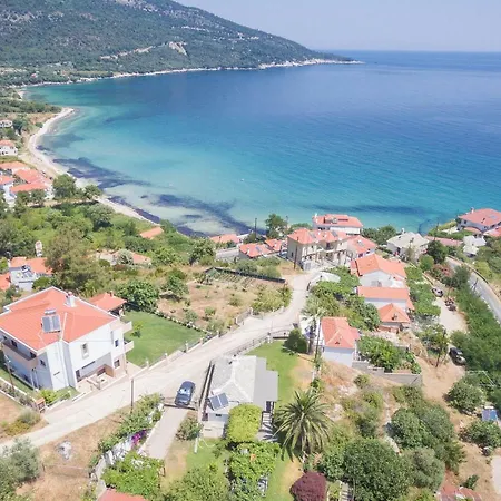 Efi's & Regina's Sea View Appartement